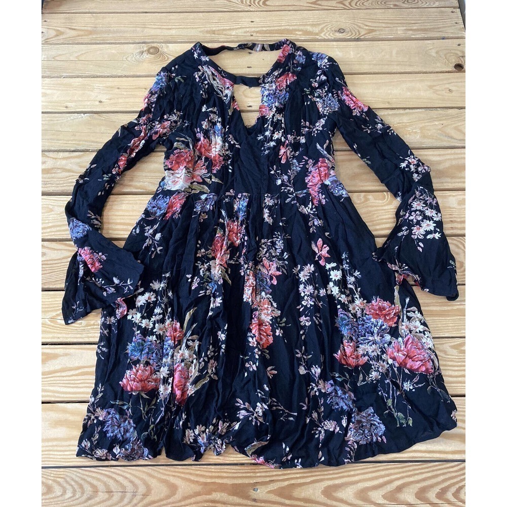 NWT Antoinette Romantic Floral Long Sleeve Dress Medium Black MSRP $62.50
